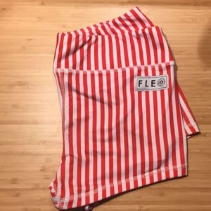 Fleo Shorts